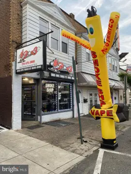 Established Smoke Shop Retail Space