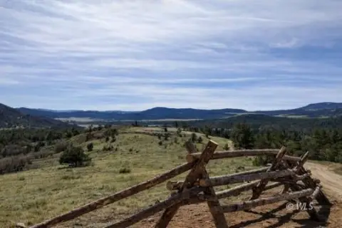 35.2 Acres in Gated Community