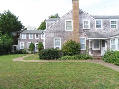 Bed & Breakfast with Guest Quarters
