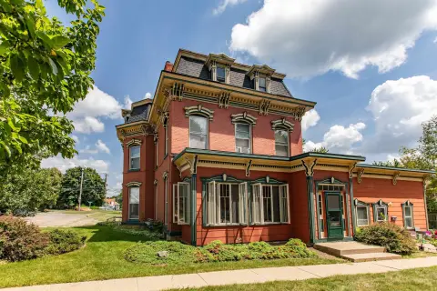 Six-Unit Apartment Building