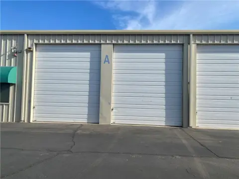 Flex Space with Roll-Up Doors
