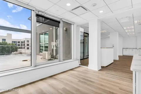 Office Unit With Private Terrace