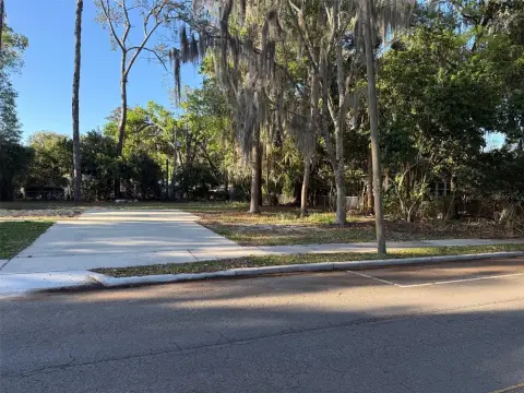 Vacant Lot Near University of Florida