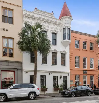 Historic Charleston Mixed-Use Income Property