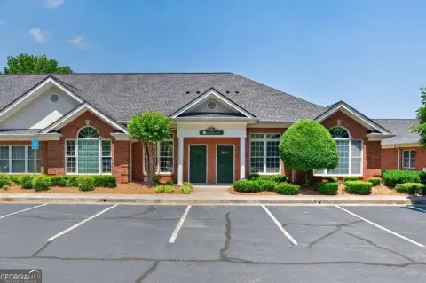 Renovated Commercial Property in Roswell