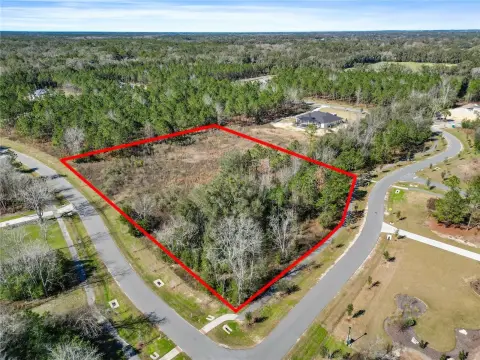 Kingston Homesite: Wooded Corner Lot