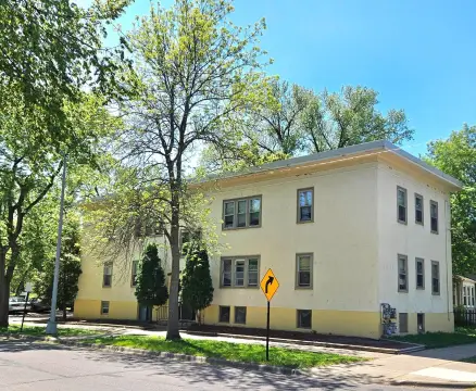 5-Unit Apartment Building