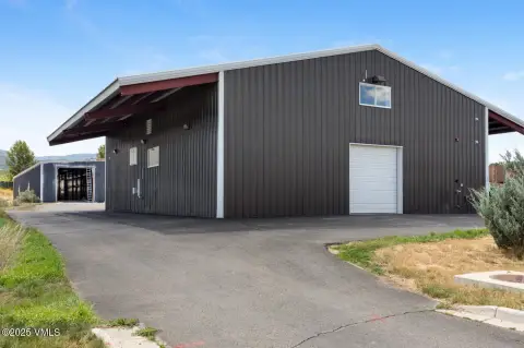 Light Industrial Warehouse with Offices