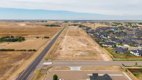 Commercial Lot with Dual Road Frontage