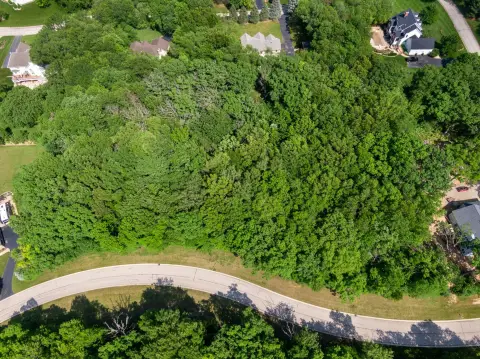 Wooded Acre Site in Spring Grove