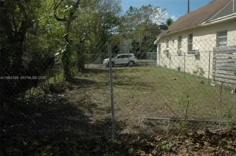 Residential Lot in Miami