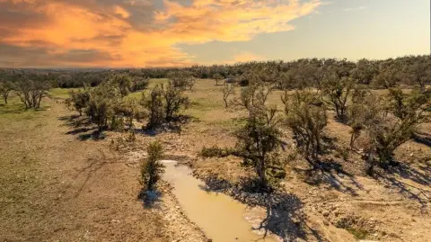 Harper, TX: 10 Acre Land