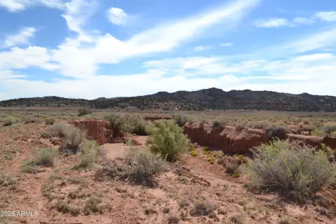 Secluded Land Parcel with Views