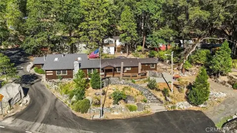 Historic Resort in Feather River Canyon