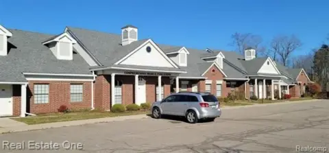 Farmington Hills Commercial/Industrial Space