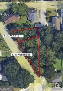 Two Lots in Hills Park