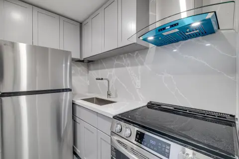 Fully Renovated Duplex
