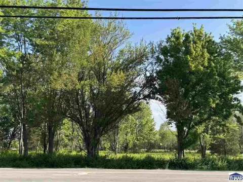 Prime Commercial Land Opportunity