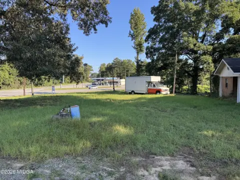 Commercial Land with Dual Road Frontage