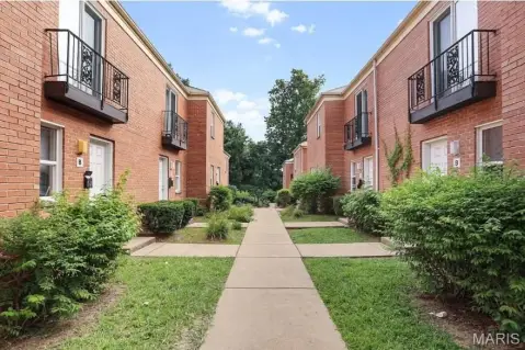 14-Unit Apartment Community