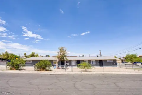 Remodeled Quadplex with Parking