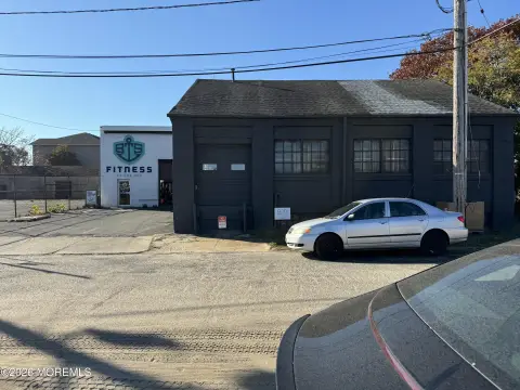 Flex Space with Loading Dock