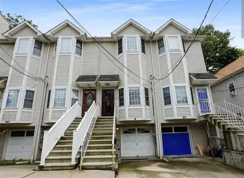 Staten Island Two-Family Townhouse