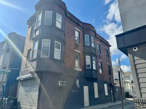Atlantic City Triplex with Potential