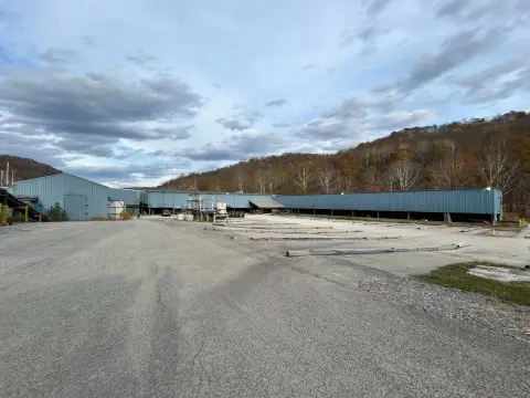 Warehouse Property with River Frontage