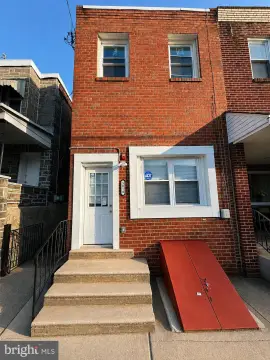 Renovated Mixed-Use Property with Attic