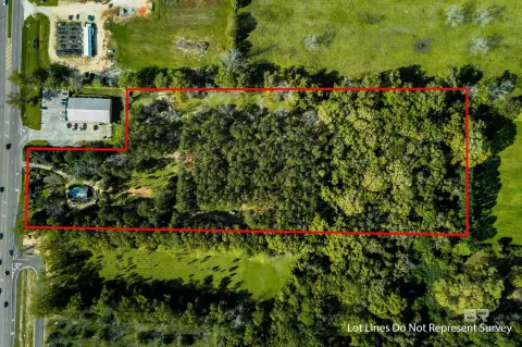 Prime Land in Growing Daphne