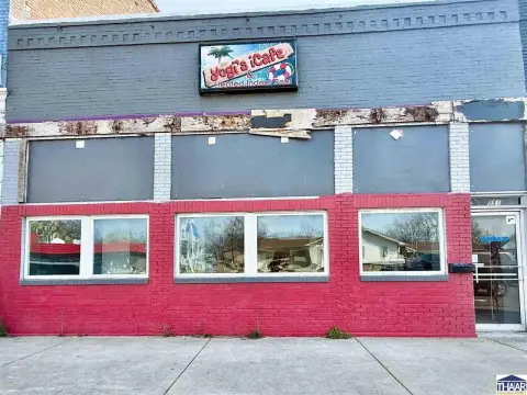 Unique Commercial Property with Pool