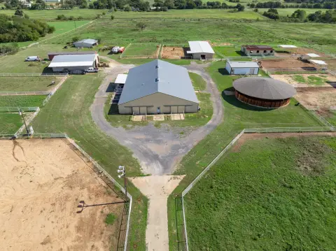 Equestrian Ranch with 22-Stall Stable