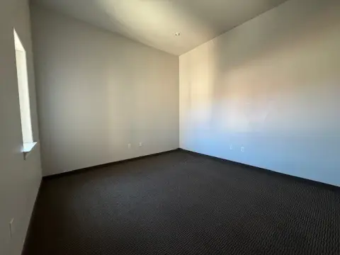 Windowed Office Unit