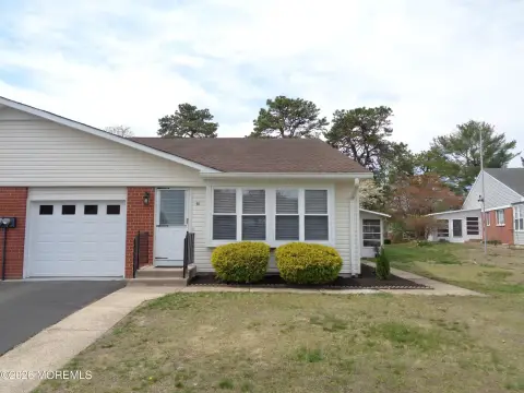 Updated Duplex with Enclosed Porch
