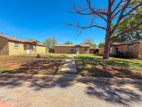 Childress, TX Triplex Investment Opportunity