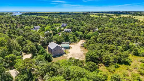 Nantucket Commercial Property with Expansion
