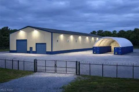 New Construction Warehouse