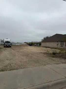 Residential Lot in Eagle Pass