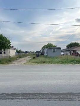 Residential Land in Eagle Pass, TX