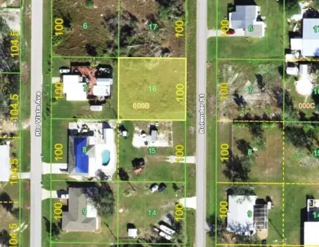 Oversized Lot in Punta Gorda