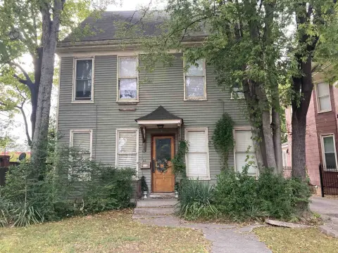 Duplex with Gated Parking