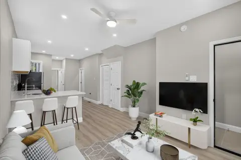 Renovated Duplex with Separate Utilities