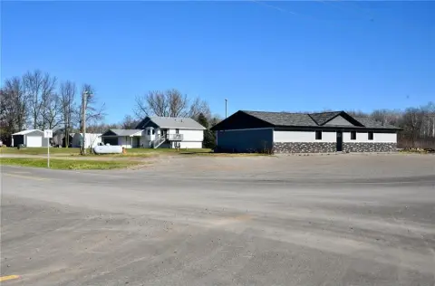 Versatile Commercial Property on 5 Acres