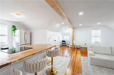 Renovated Multi-Family Near Federal Hill
