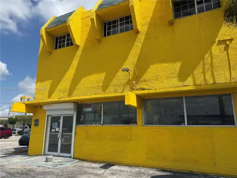Prime Bird Road Retail Opportunity