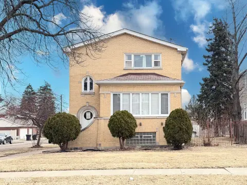 Two-Story Duplex with In-Law
