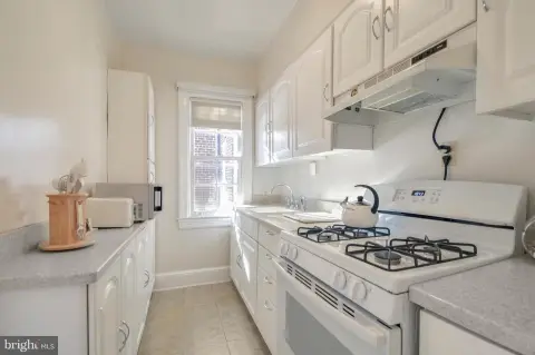 Three-Bedroom Cooperative Residence