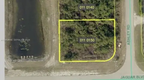 Corner Lot in Lehigh Acres