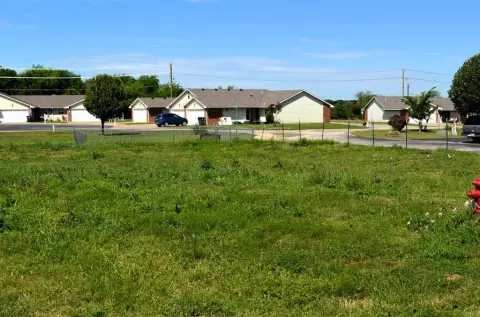Residential Lot in Mabank, TX